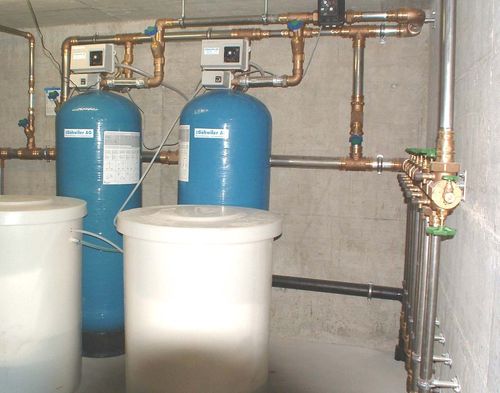 Enthärtungsanlage für Mehrfamilienhäuser in der Schweiz