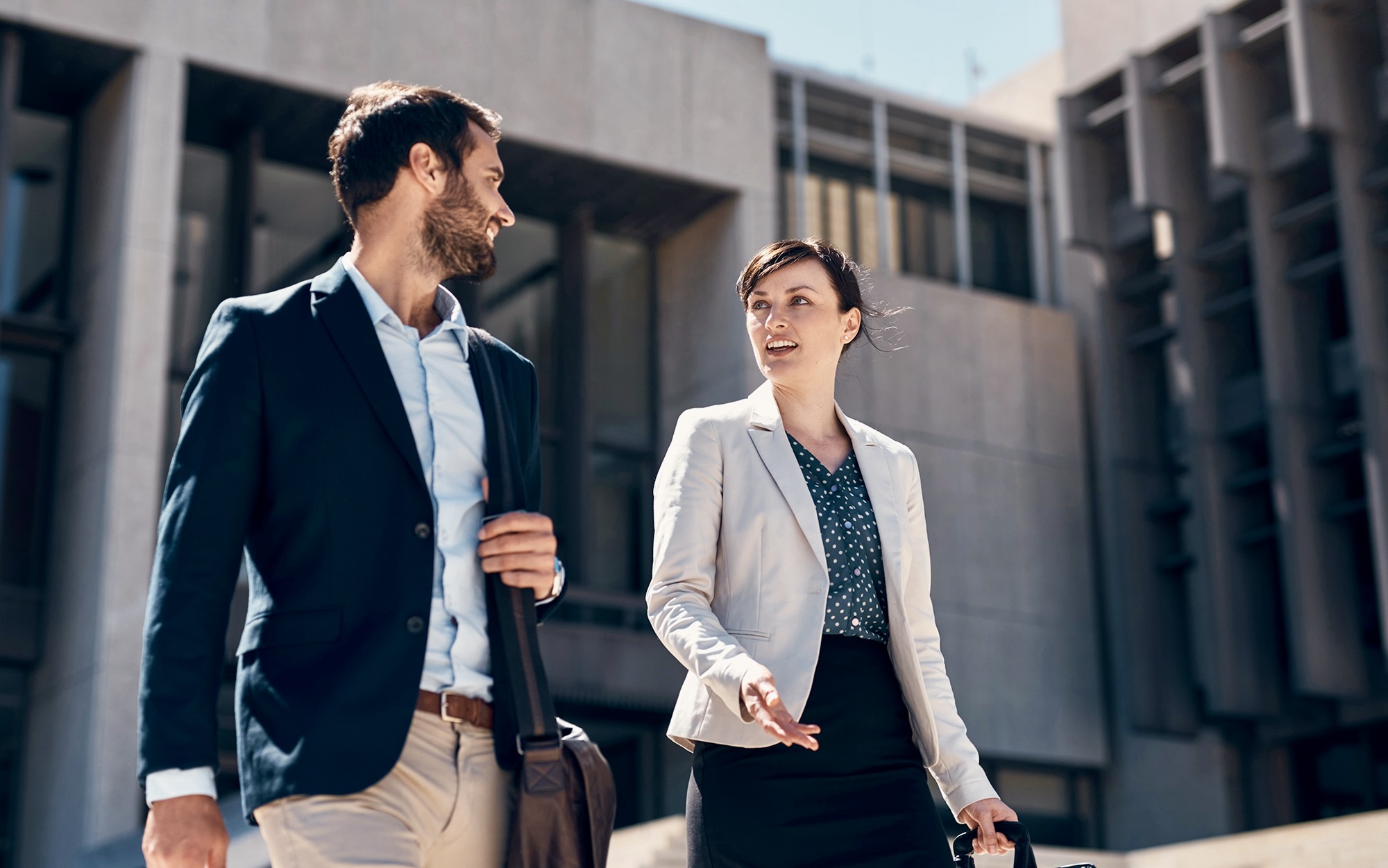 Modular Legal Tech for In-House Counsel: How to Choose, Scale & Use AI