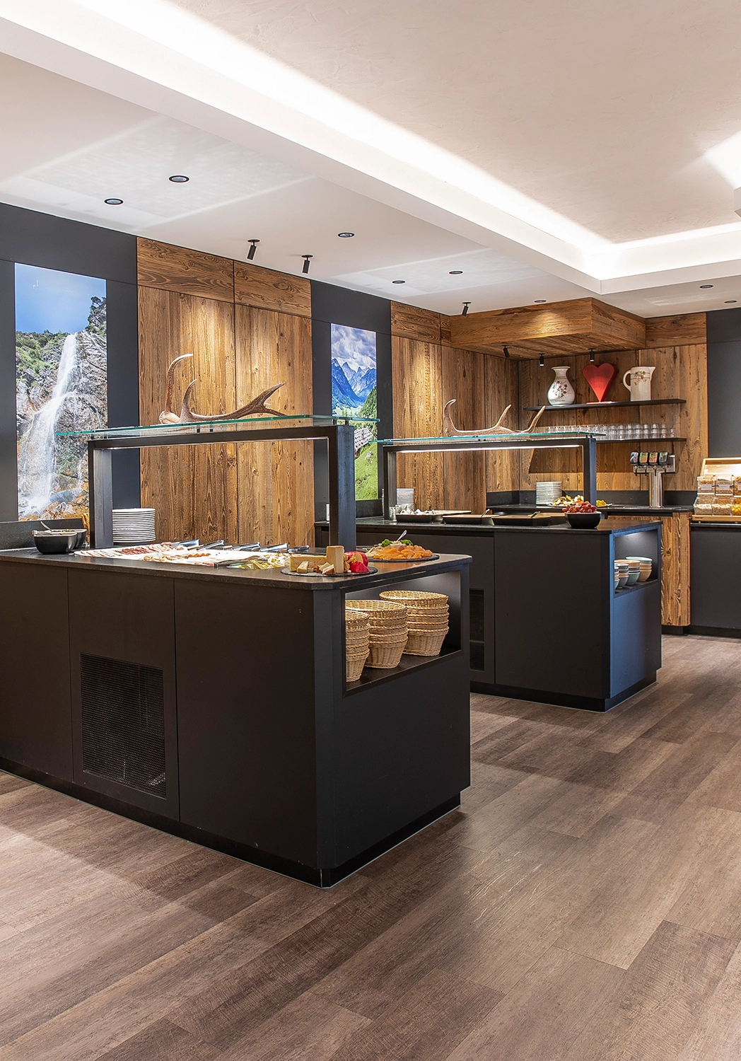 Frühstücksbuffet, Frühstückhotel, Bed and Breakfast in Pertisau am Achensee | Seehotel St. Hubertus