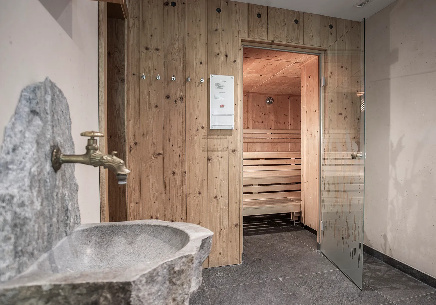 Sauna im Wellnesshotel am Achensee | Wellnessbereich, Wellnessurlaub Seehotel St. Hubertus | Tirol