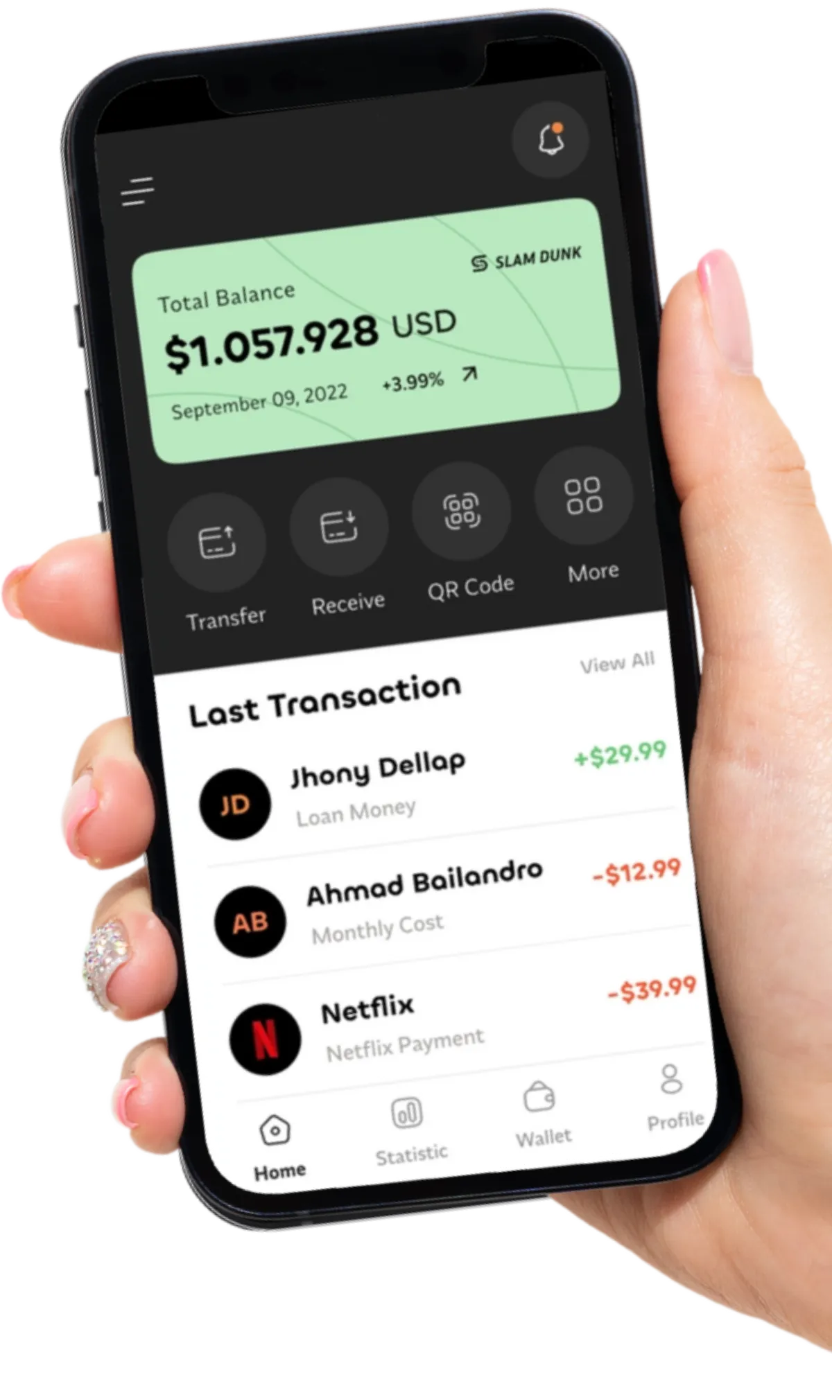 Aalto mobile app UI with two home listings and a title at the top saying 12 new matches
