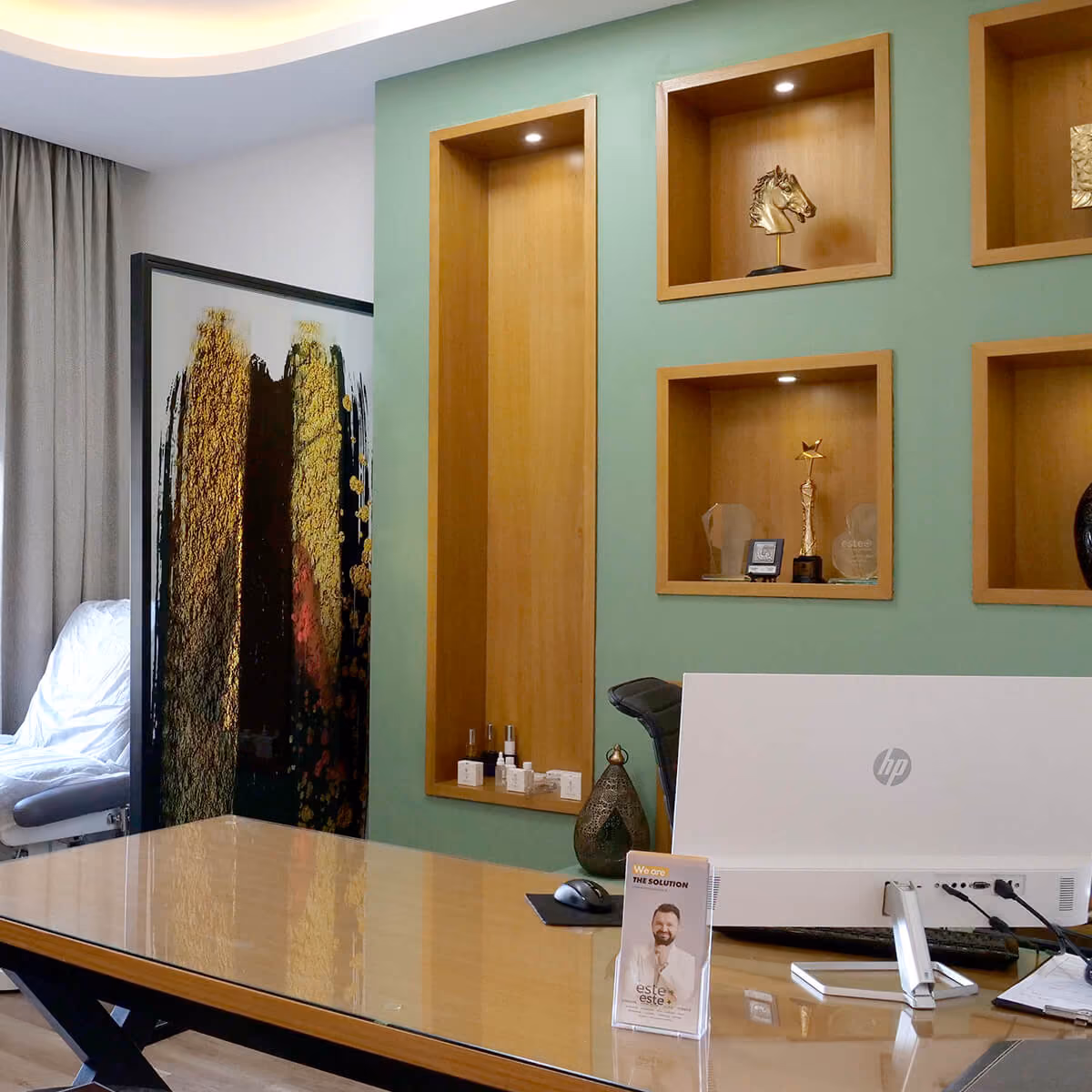 Este Medical Group in Turkey Clinic Images