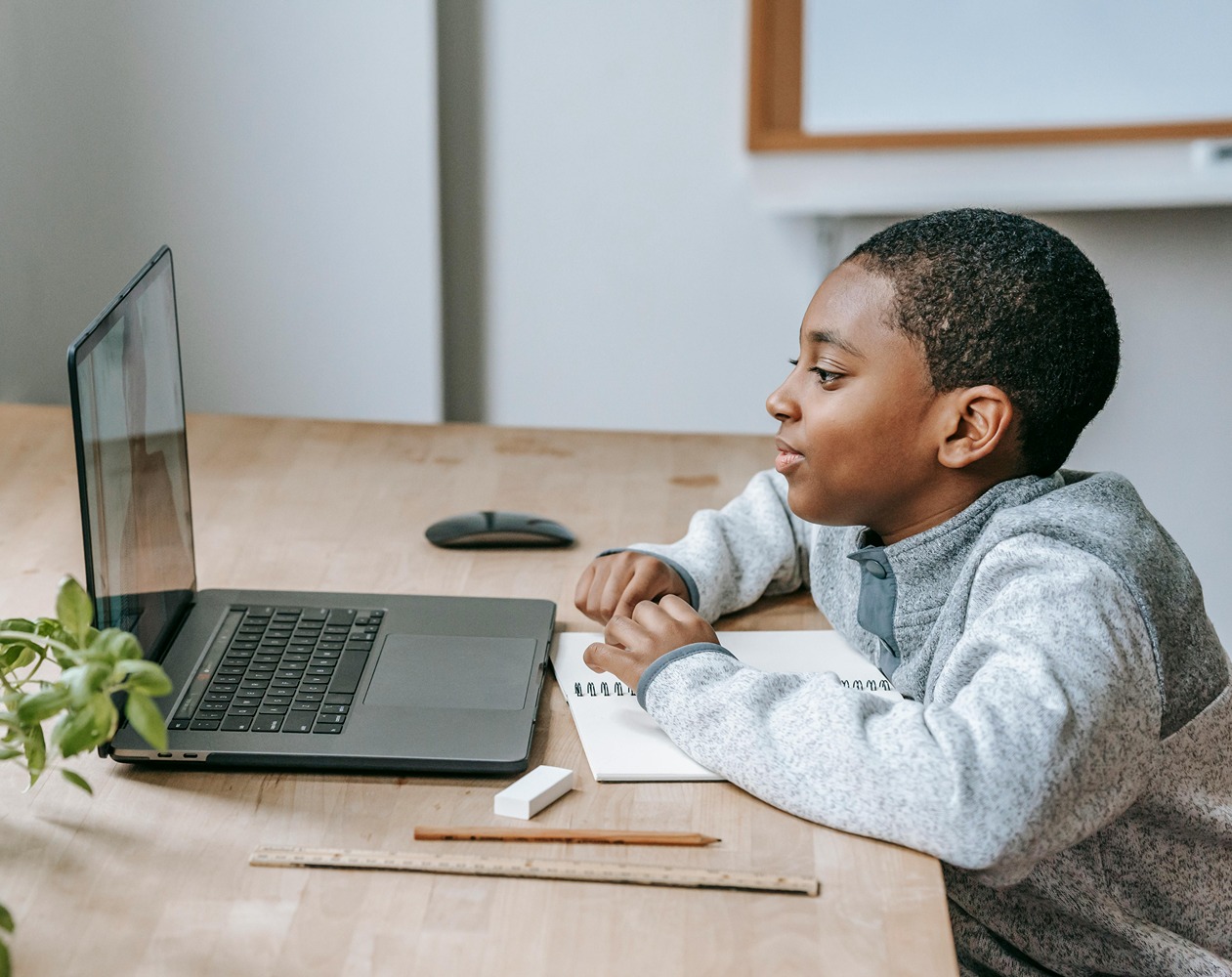 Kahina Beasley (Louis), Psy.D.