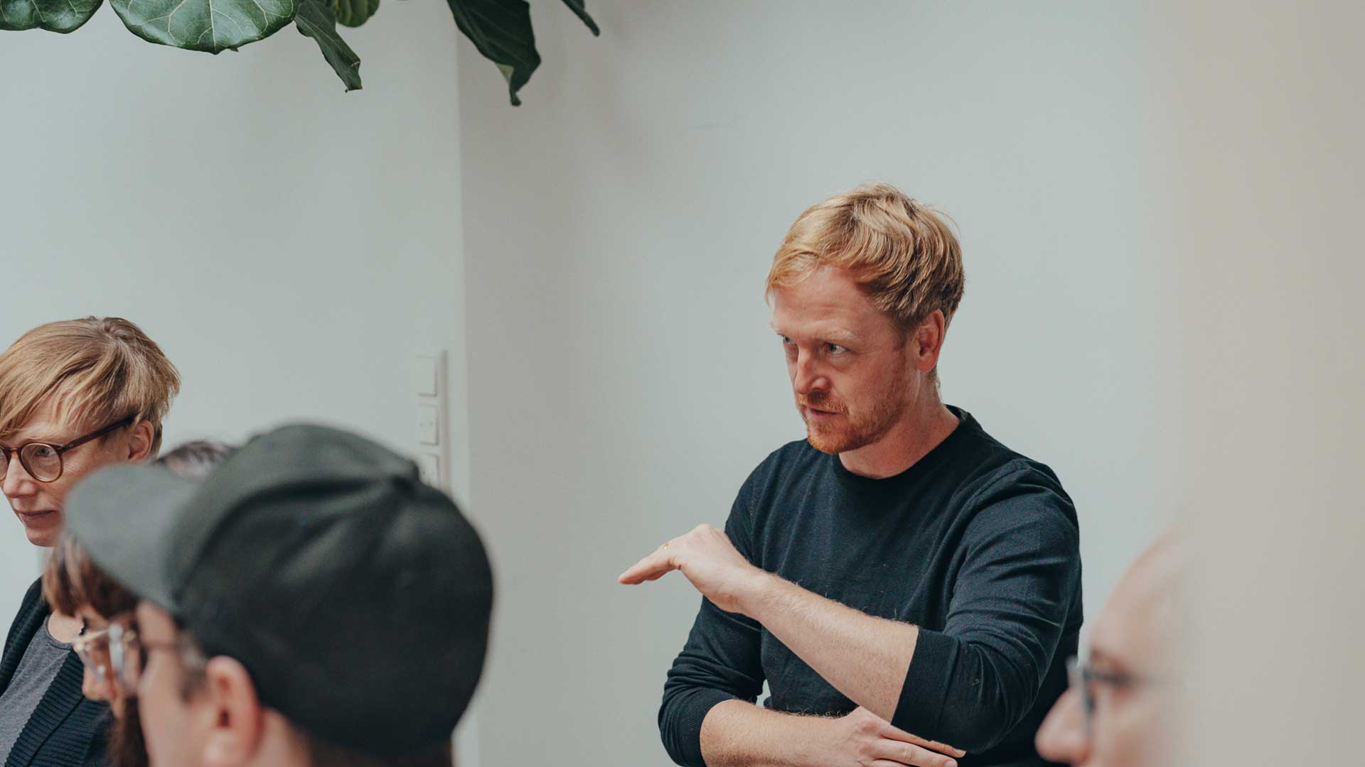 Daily feedback habits supporting teamwork at PHOENIX, product innovation studio 