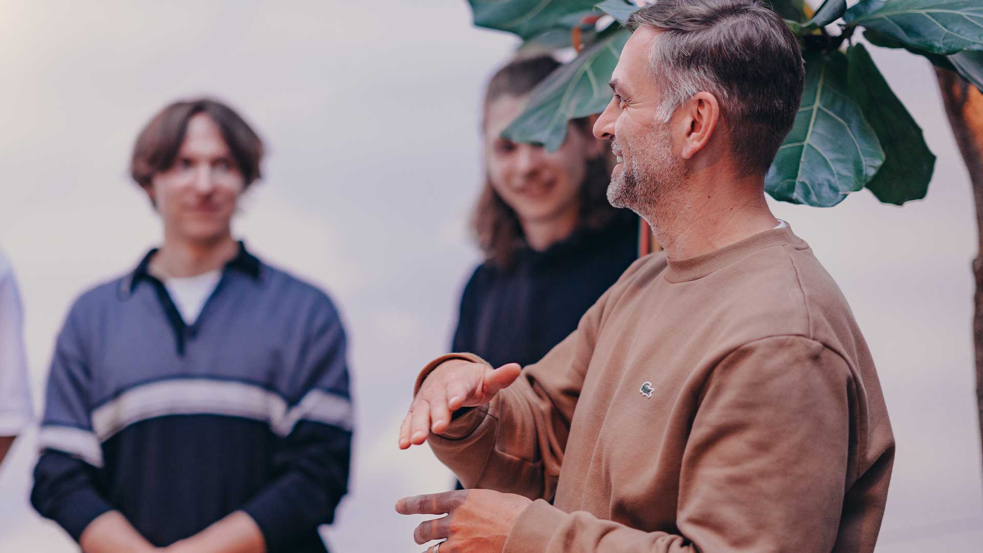 Product design studio team developing strong feedback culture at PHOENIX