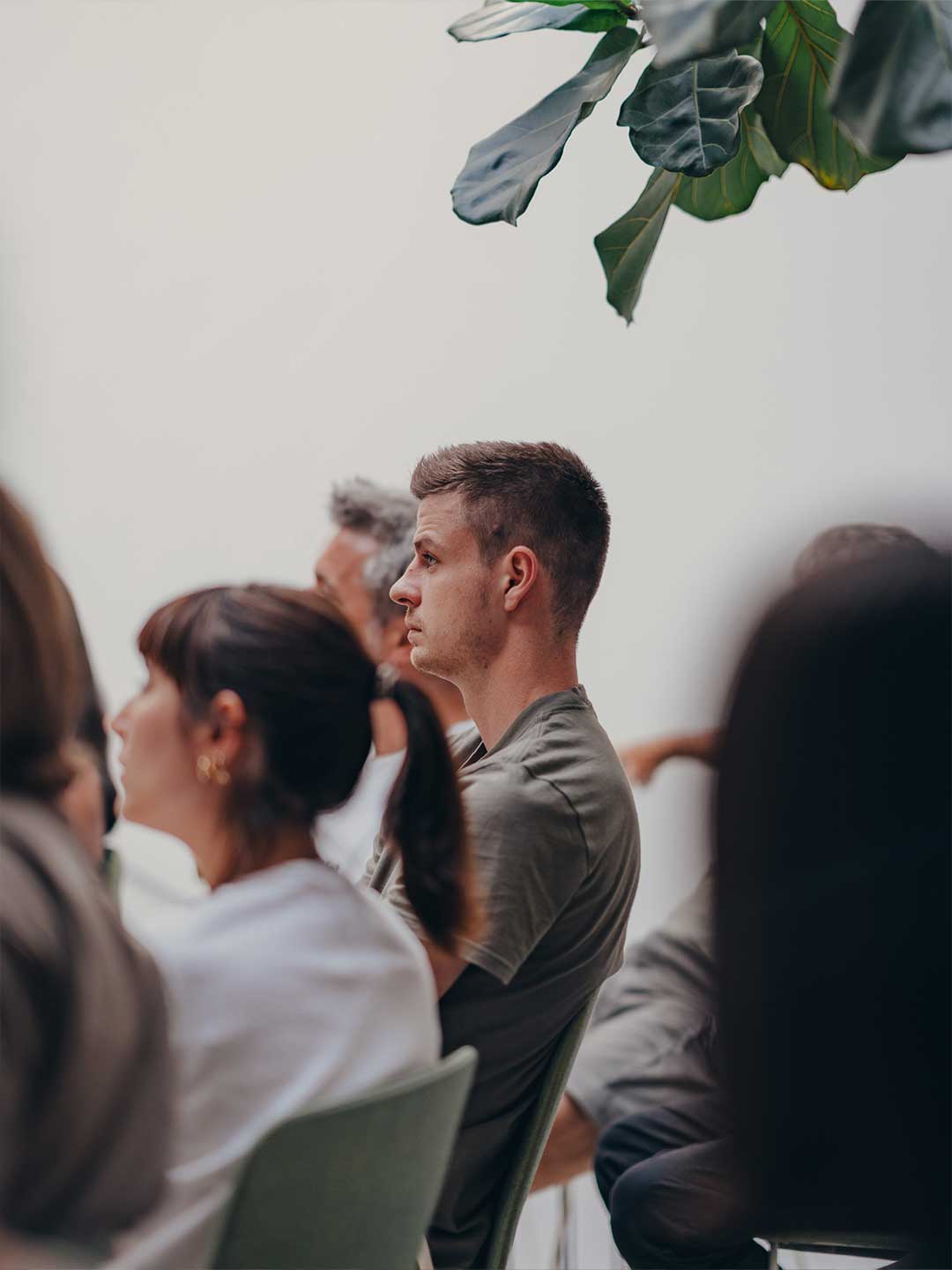 Product design studio team developing strong feedback culture at PHOENIX - innovative product design studio in germany