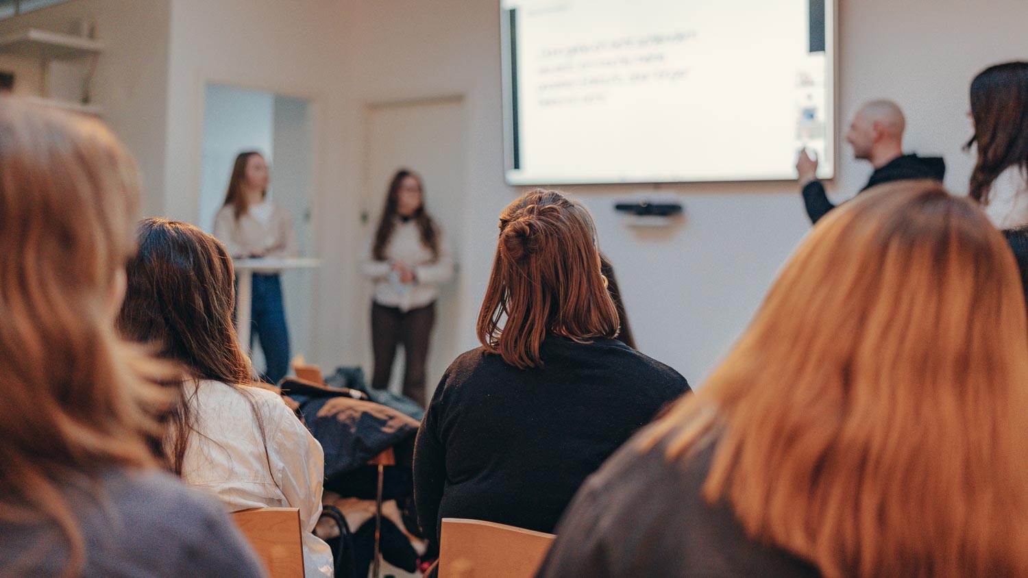 Heat turns mobility into endurance on summer in stuttgart - it is what research from Hdm students in partnership with phoenix shows.