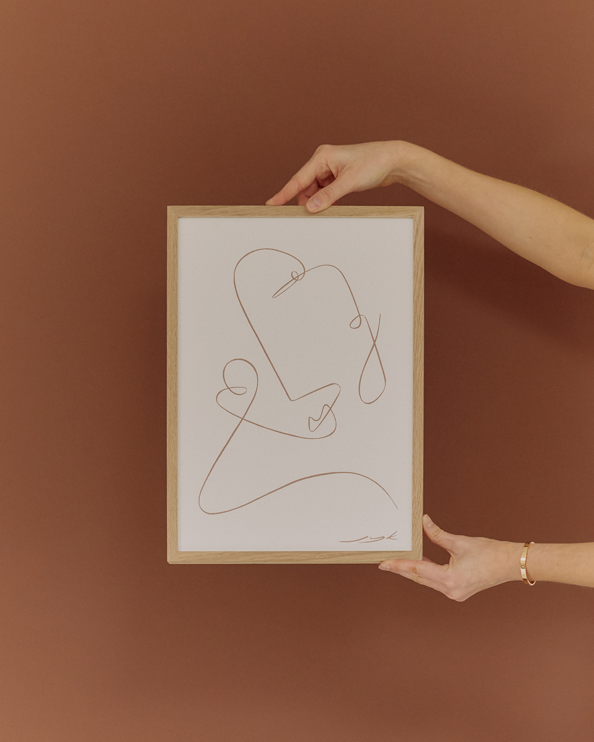 <p><strong>Materials: </strong>Dusty pink on A3 white fine-art paper</p> <p><strong>Artwork Type:</strong> Archival print professionally framed in a slim pale oak frame (perspex)</p> <p><strong>Shipping:</strong> Available worldwide (details below)</p> <p><strong>Signed certificate of authenticity</p> <p><strong>Some artworks from the Studio Sale may have subtle imperfections. Prices have been reduced by 30% to account for this.</italic></p>