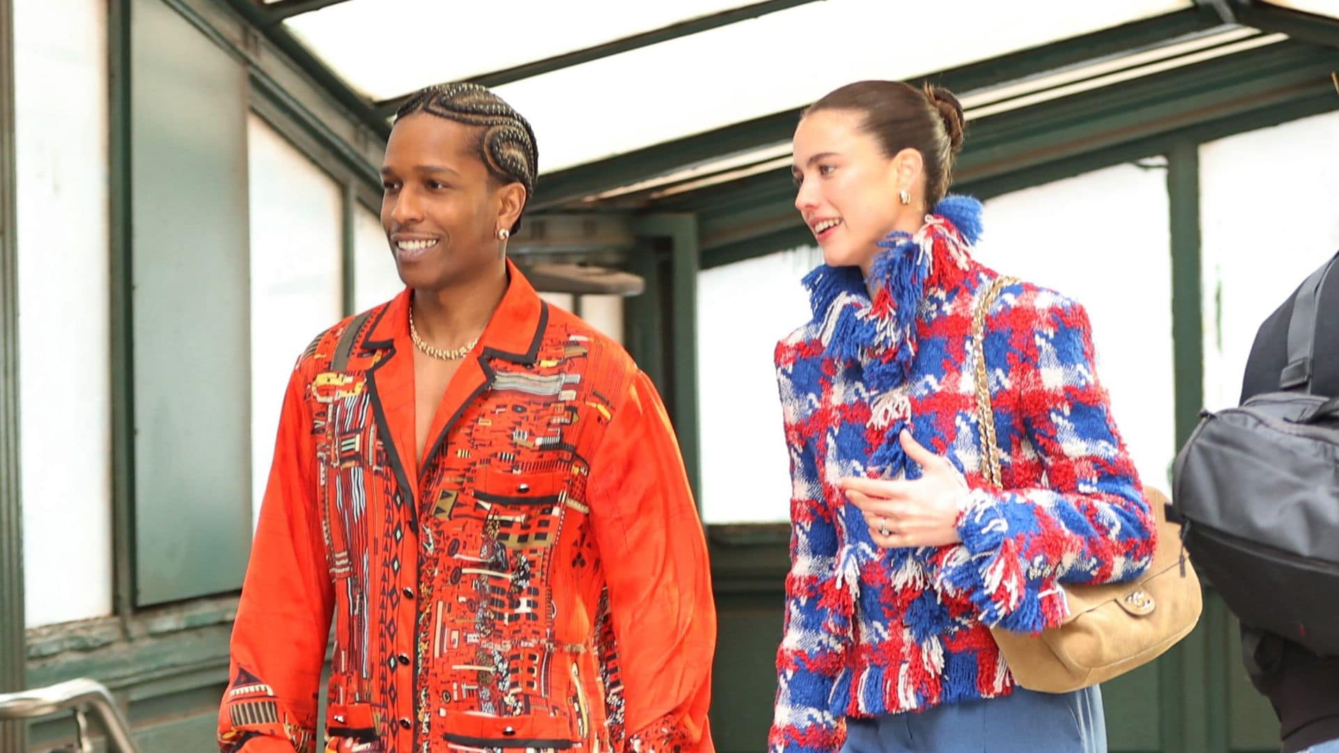 Margaret Qualley y A$AP Rocky en medio de una pedida de mano llena de estilo? | ¡HOLA!