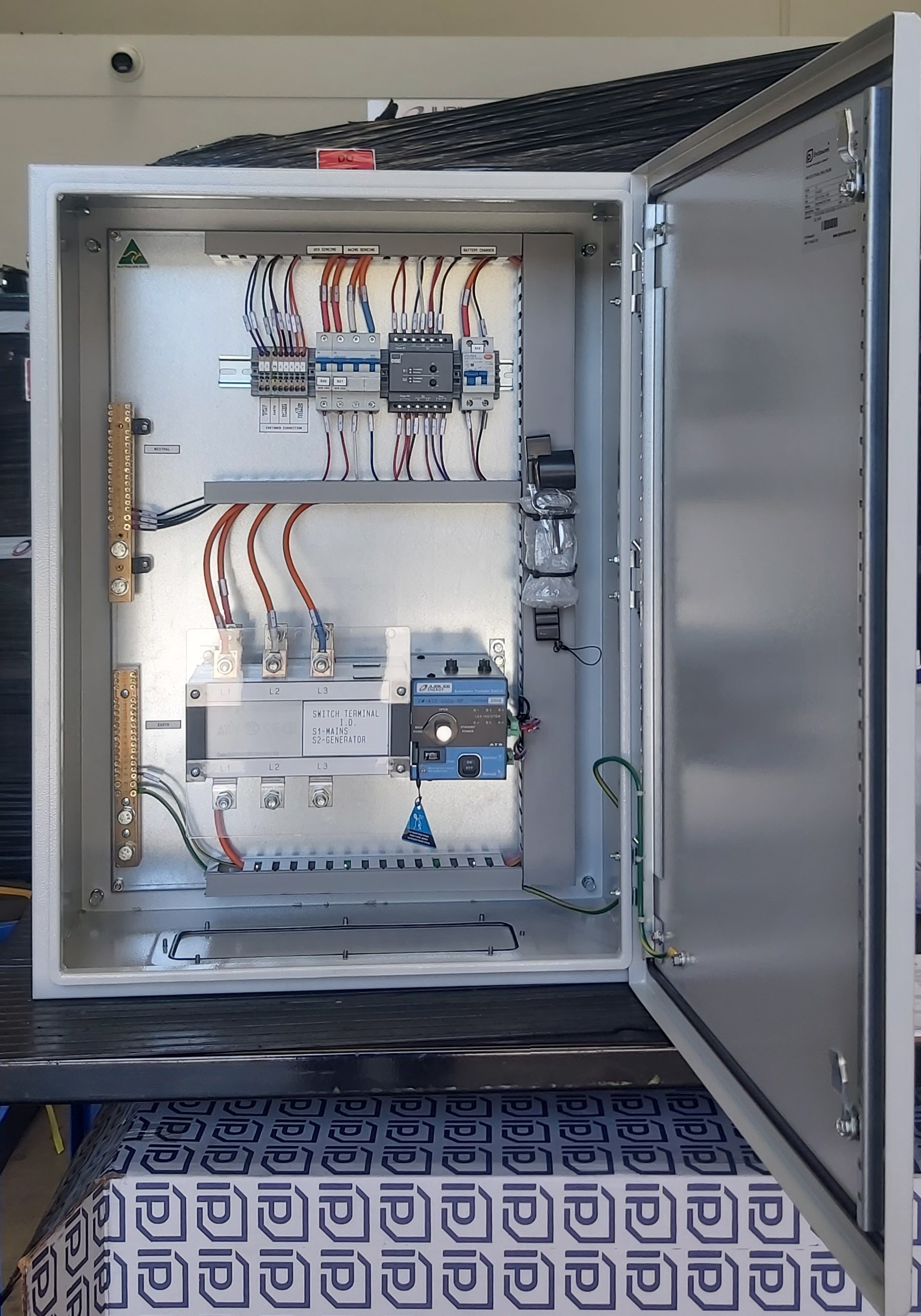 How Do Automatic Transfer Switches Work With Generators?