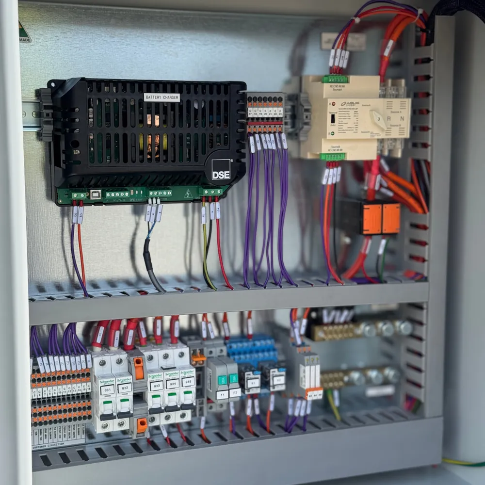 DSE transfer switch controller wired into a switchboard