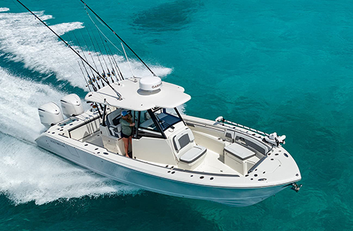 Cobia 305 Center Console