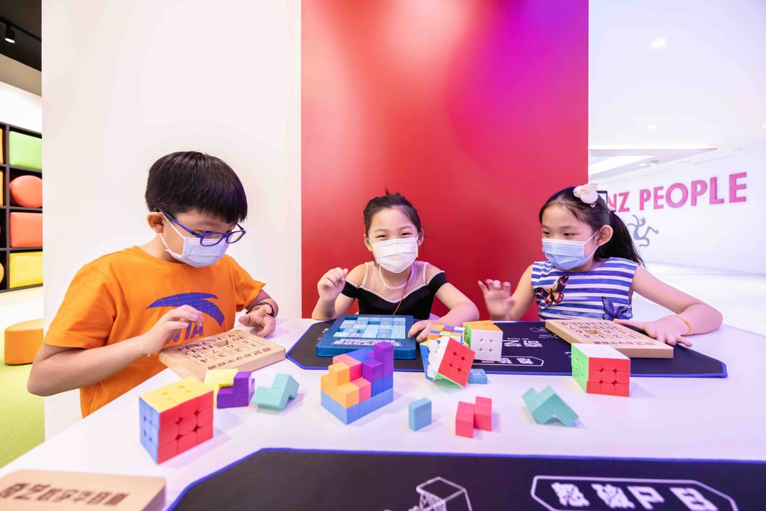 Mofunland | Singapore Cubing Classes & Competition | Rubiks Cube for ...