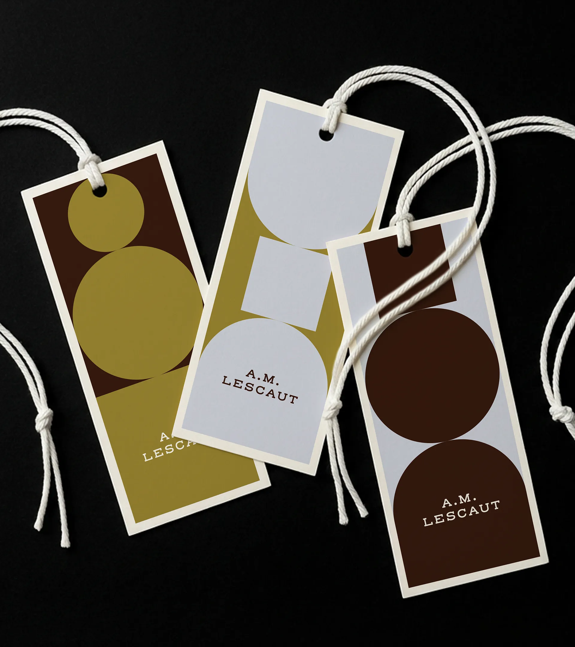 Lot de trois étiquettes produit A.M. Lescaut