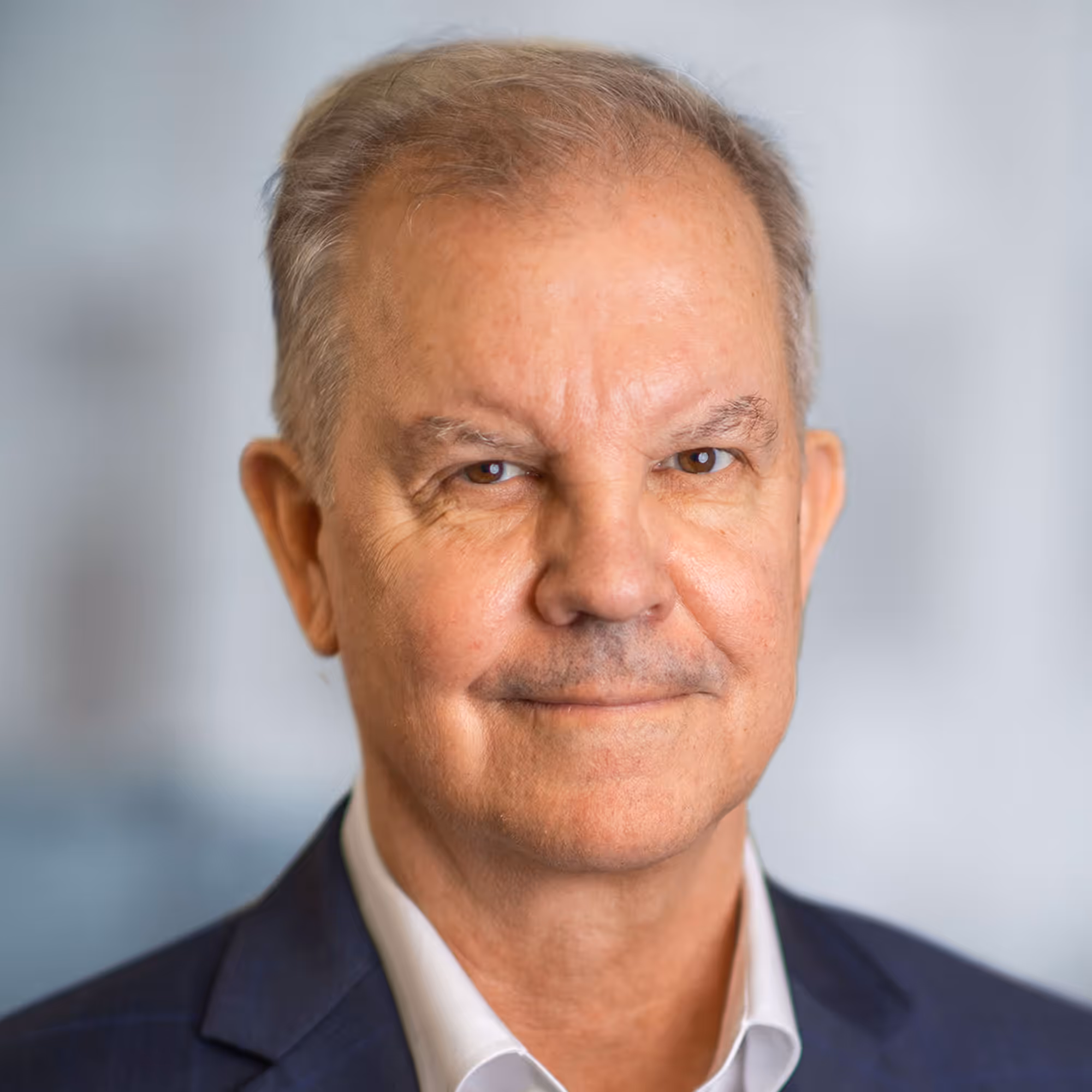 Steve Laver headshot