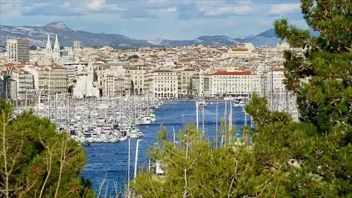 Faut-il investir en LMNP Marseille ? 