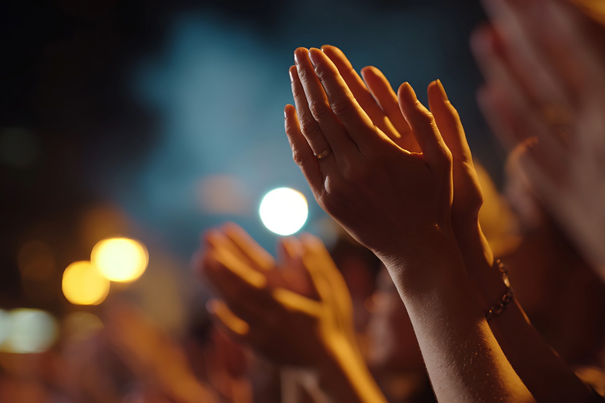 Sing the Musicals live sing-along show at Venue Cymru, Llandudno