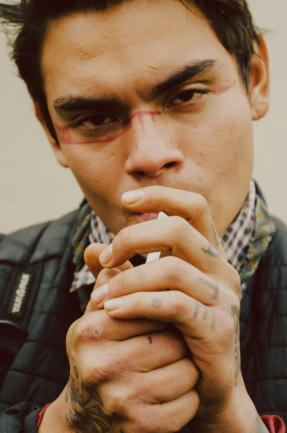 watching the world burn ( como quema el mundo) by Aaron Rodriguez