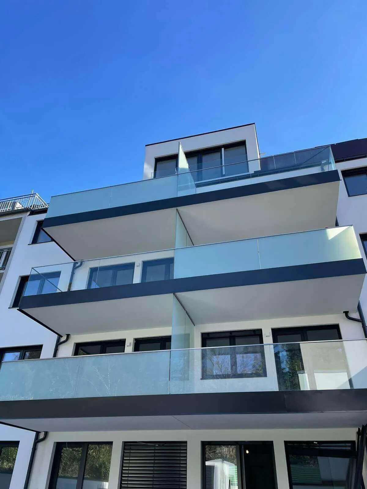 Glass Railing for Home: Our Expertise in Design and Installation