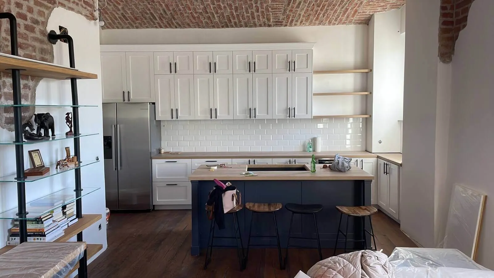 Apartment made via baubau