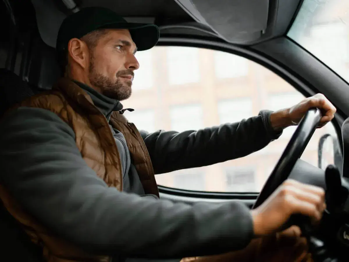 Driver in car transport assets for BauBau