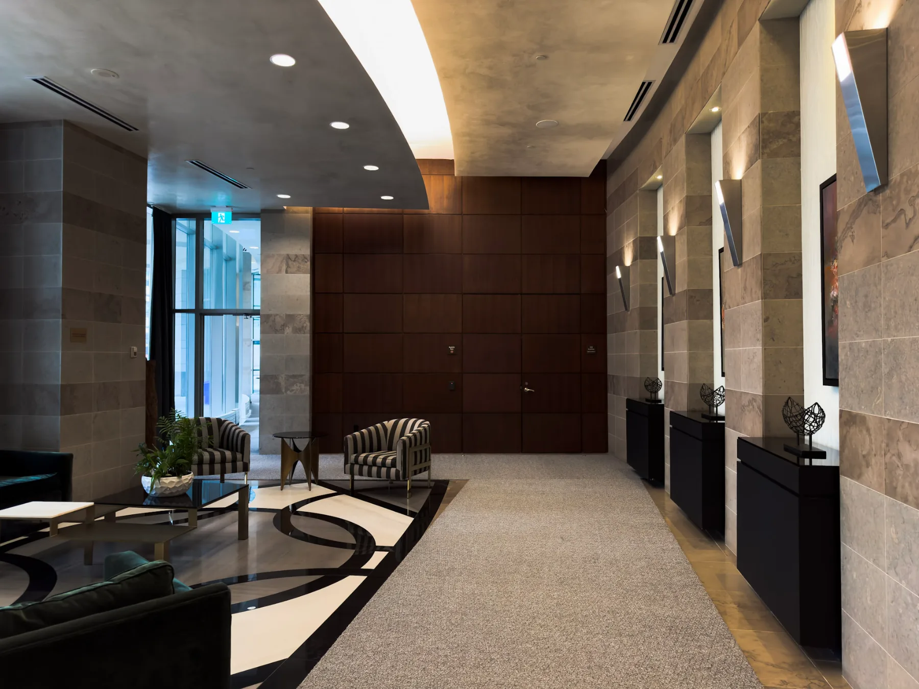 2181 Yonge Street, Toronto – project photo 2