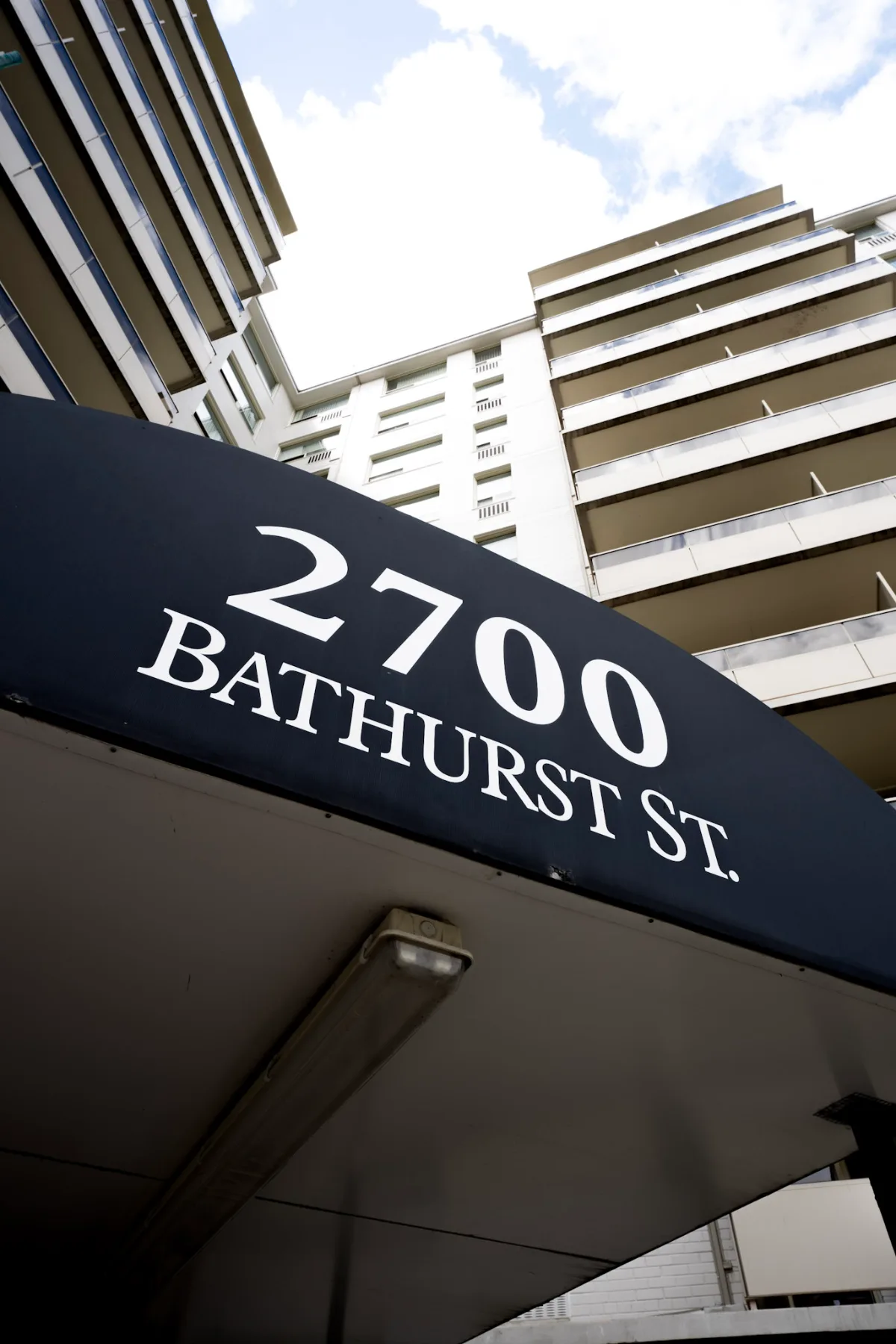 2700 Bathurst Street, Toronto – project photo 15