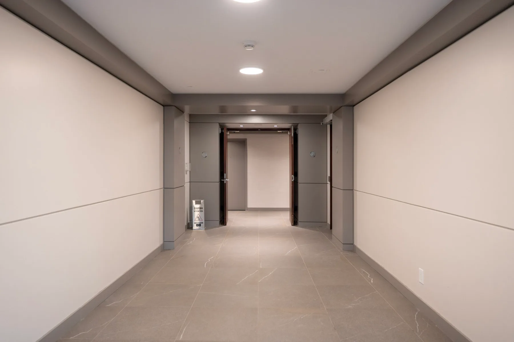 44 Charles Street West, Toronto – project photo 9