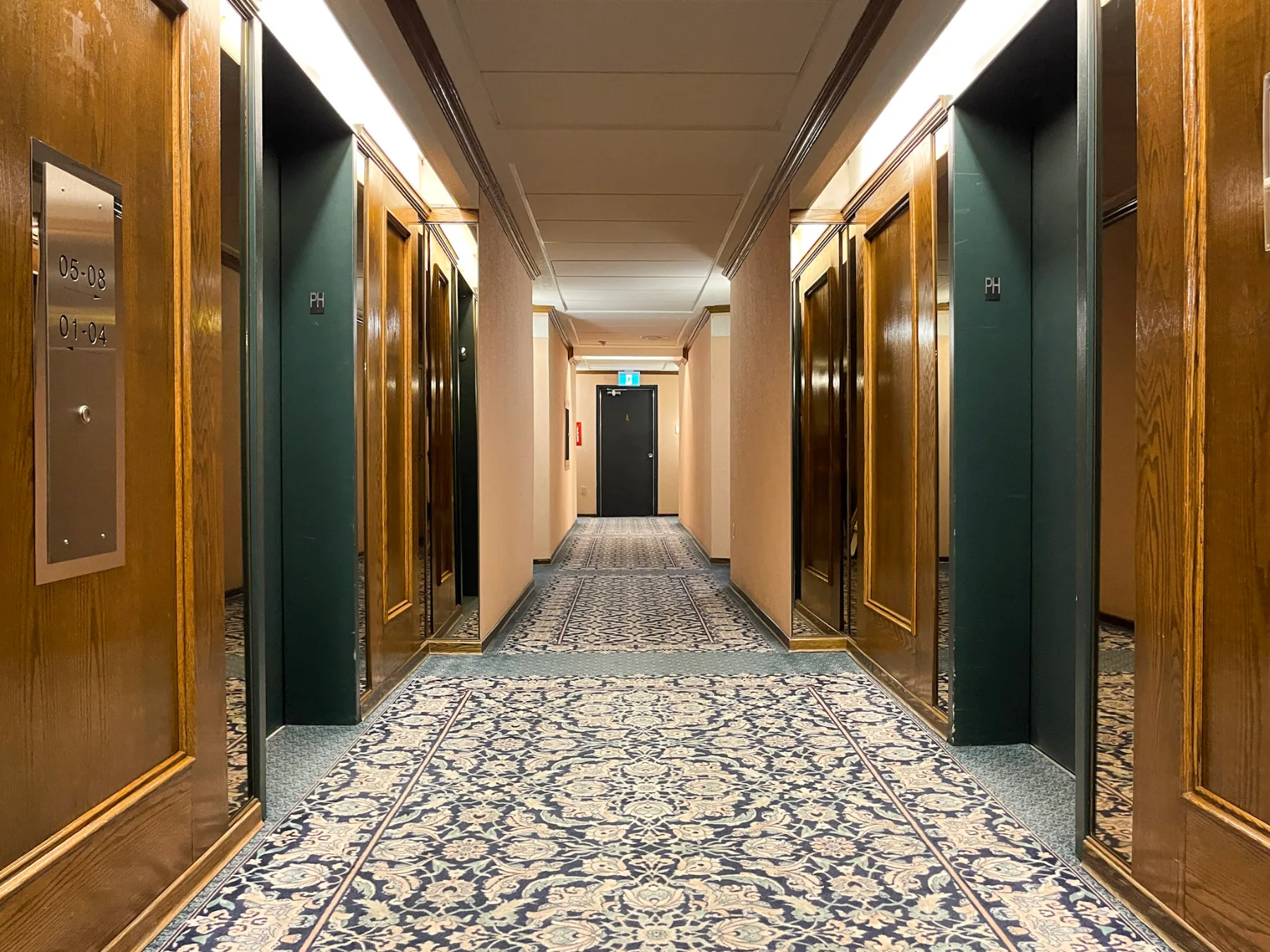 55 Skymark Drive