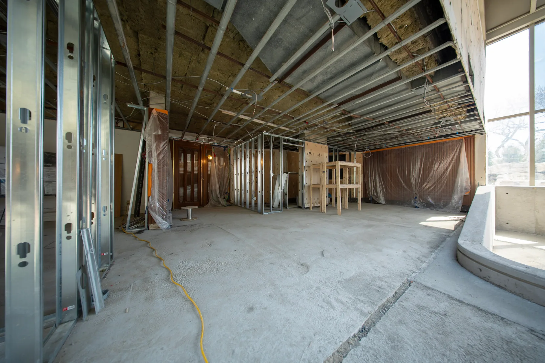 Hall et atrium en conception-construction au 61 & 63 St. Clair Avenue West, Toronto, photo 9 de 18