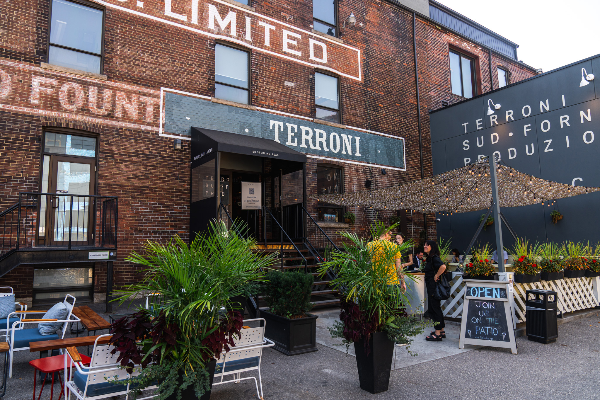 Exterior of Sud Forno Sterling, sharing the Terroni Sterling building in Toronto
