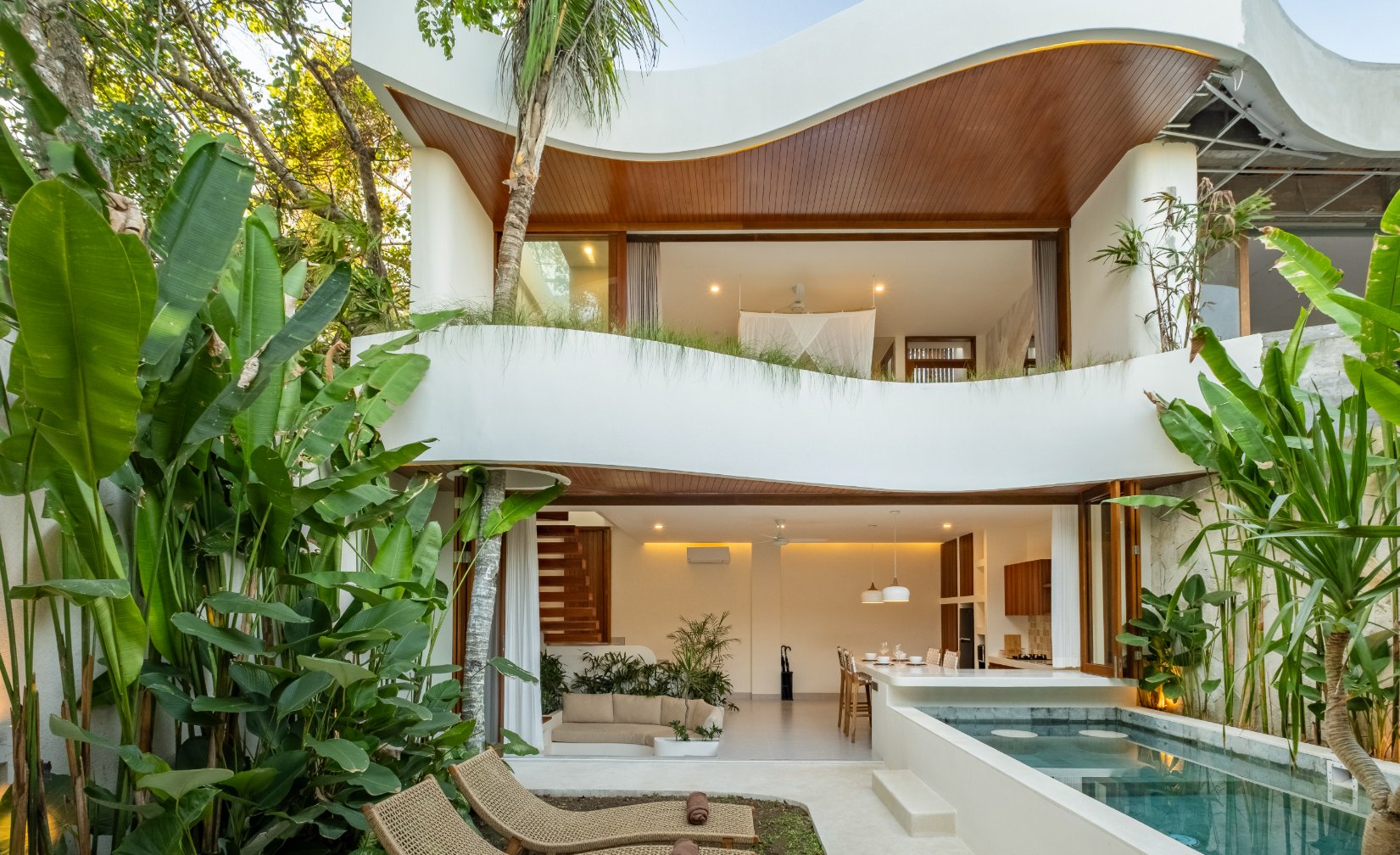 Modern Tropical Retreat with Rooftop Jacuzzi