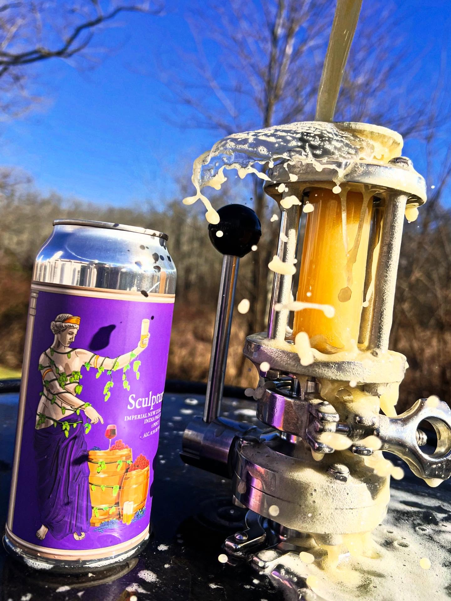 Instagram social icon, it can be clicked to reach the Caius Farm Brewery Instagram page.