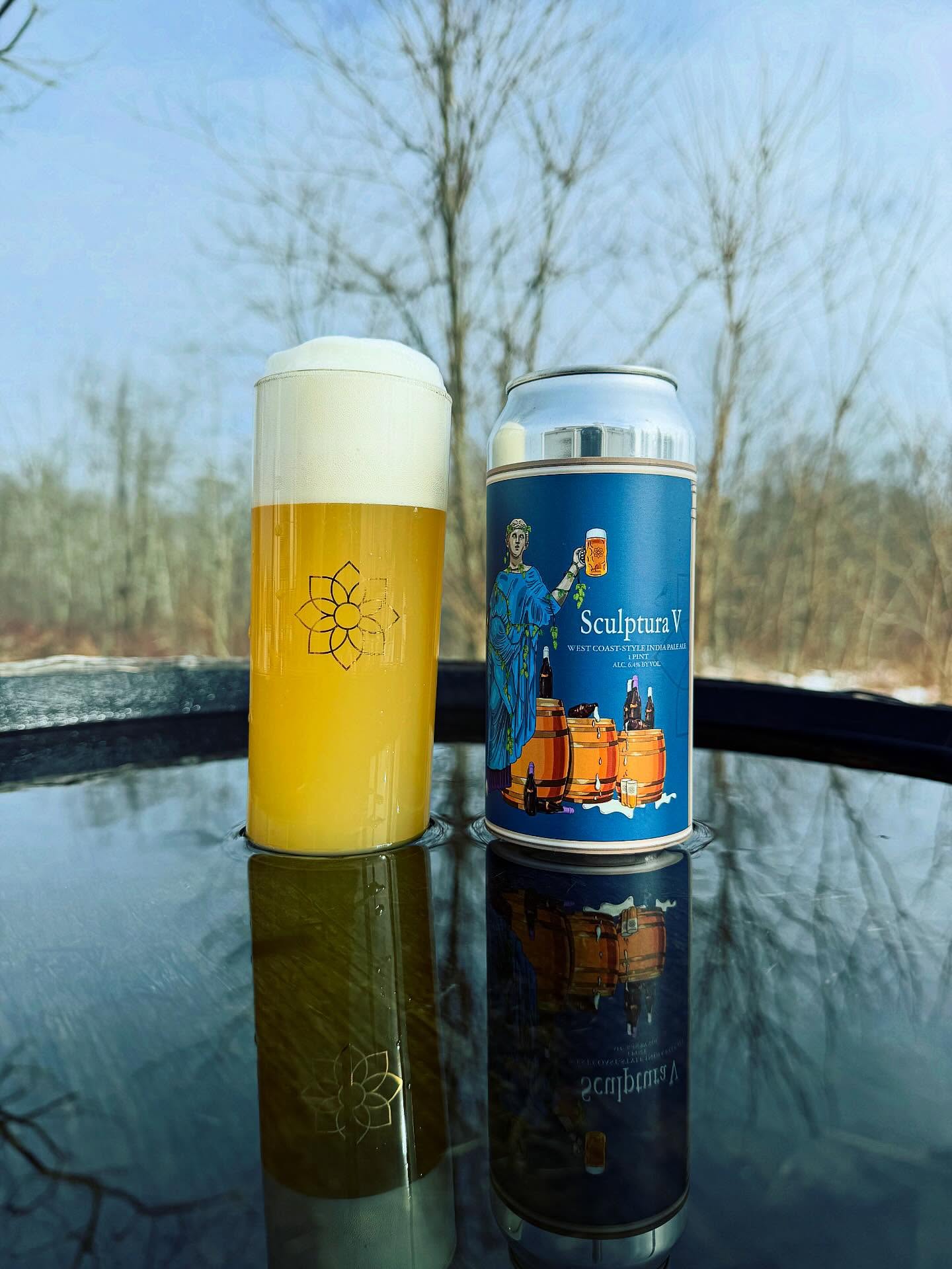 Instagram social icon, it can be clicked to reach the Caius Farm Brewery Instagram page.
