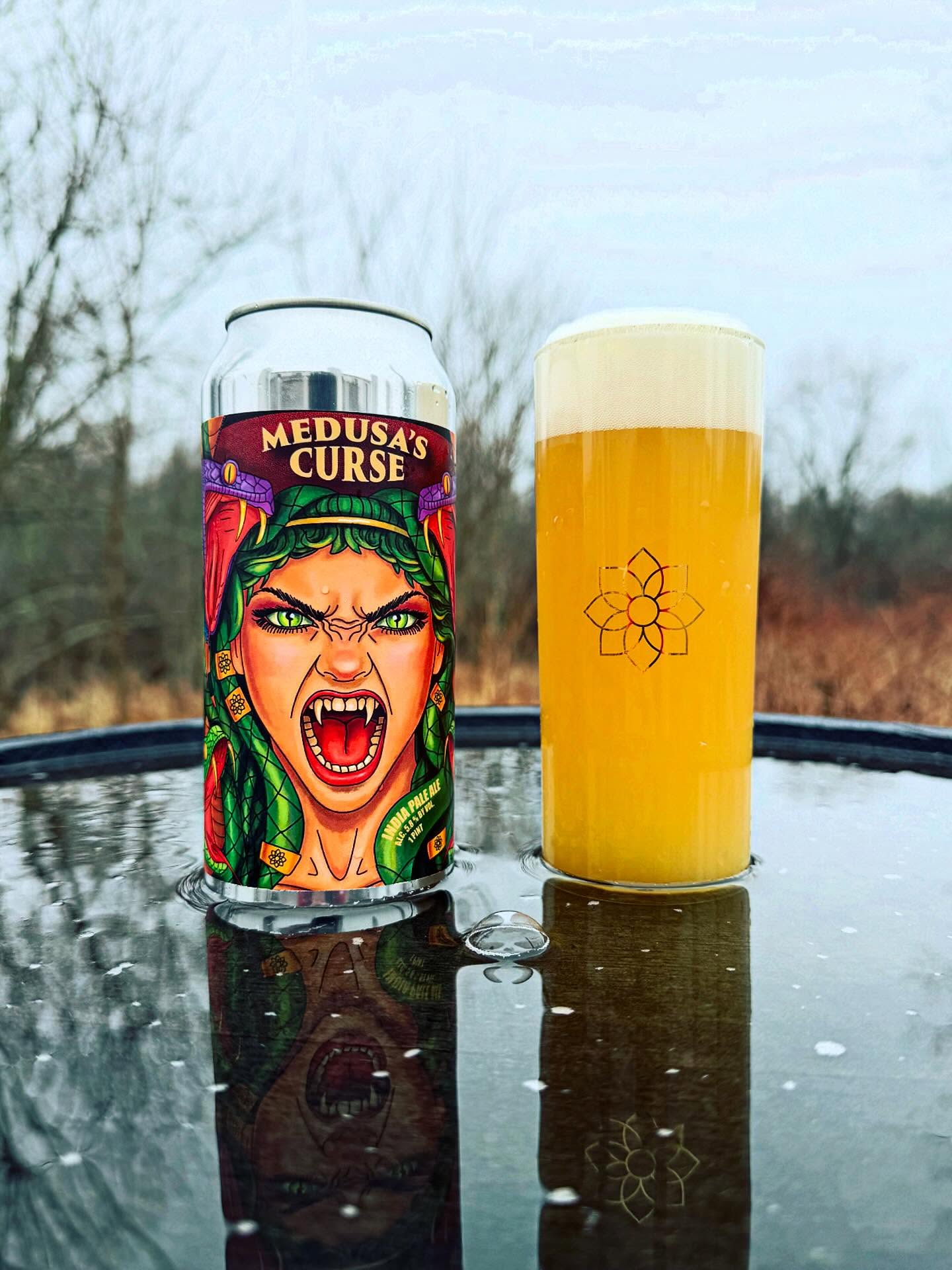 Instagram social icon, it can be clicked to reach the Caius Farm Brewery Instagram page.