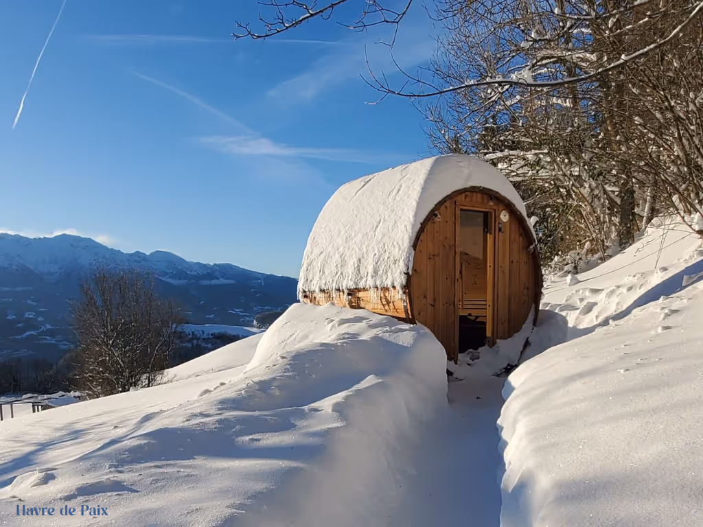 Warme ontspannende sauna