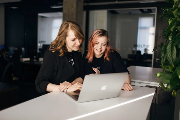 What is Salesforce Trailhead?