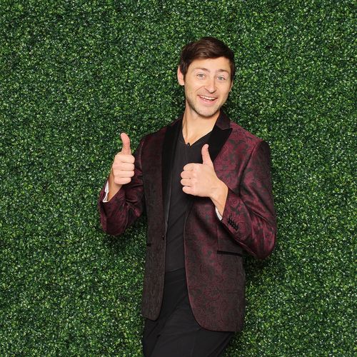 Garden Party Hedge Wall Backdrop