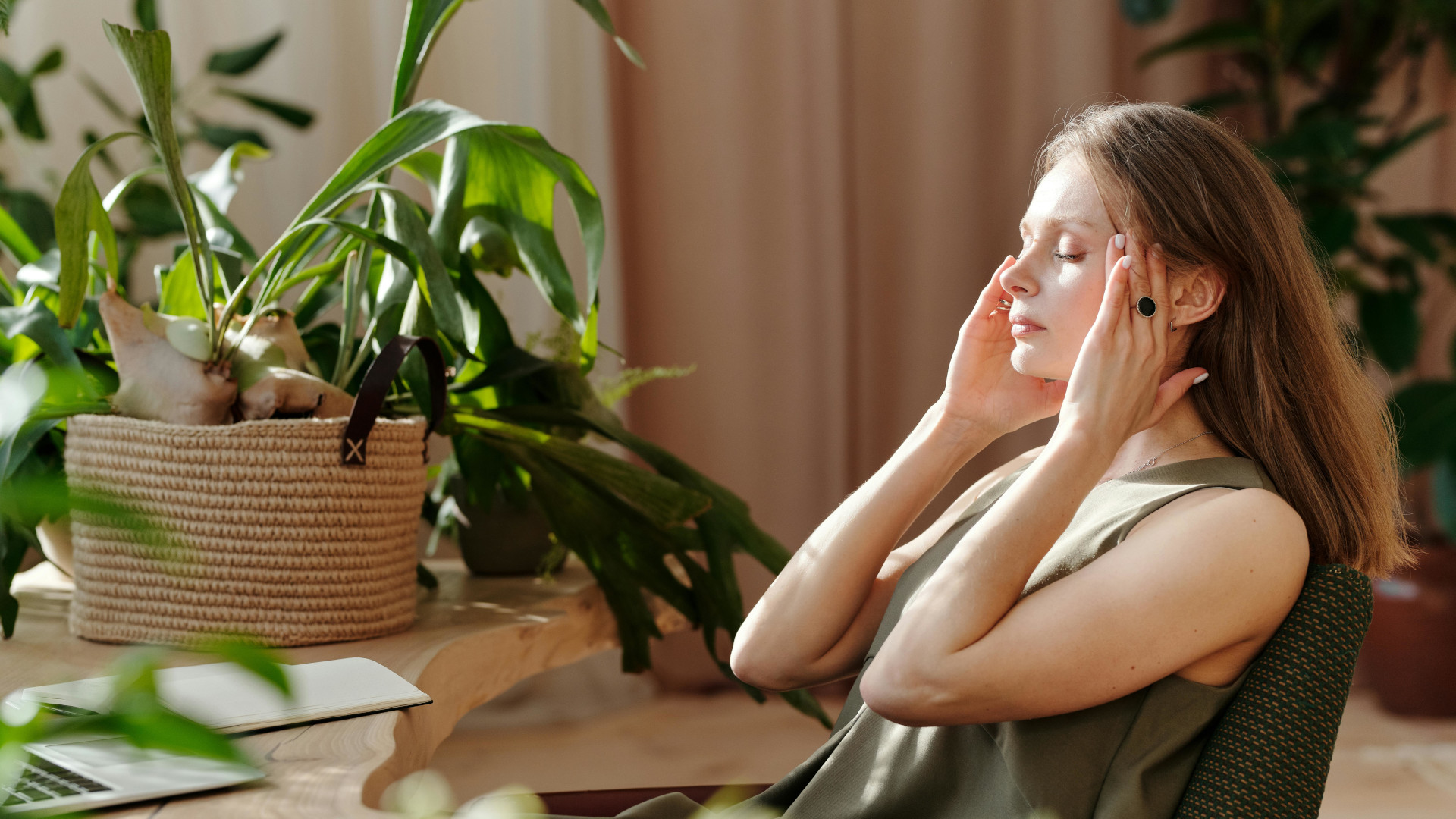 Osteopathic Manual Therapy for headaches, migranes and vertigo from Pexels