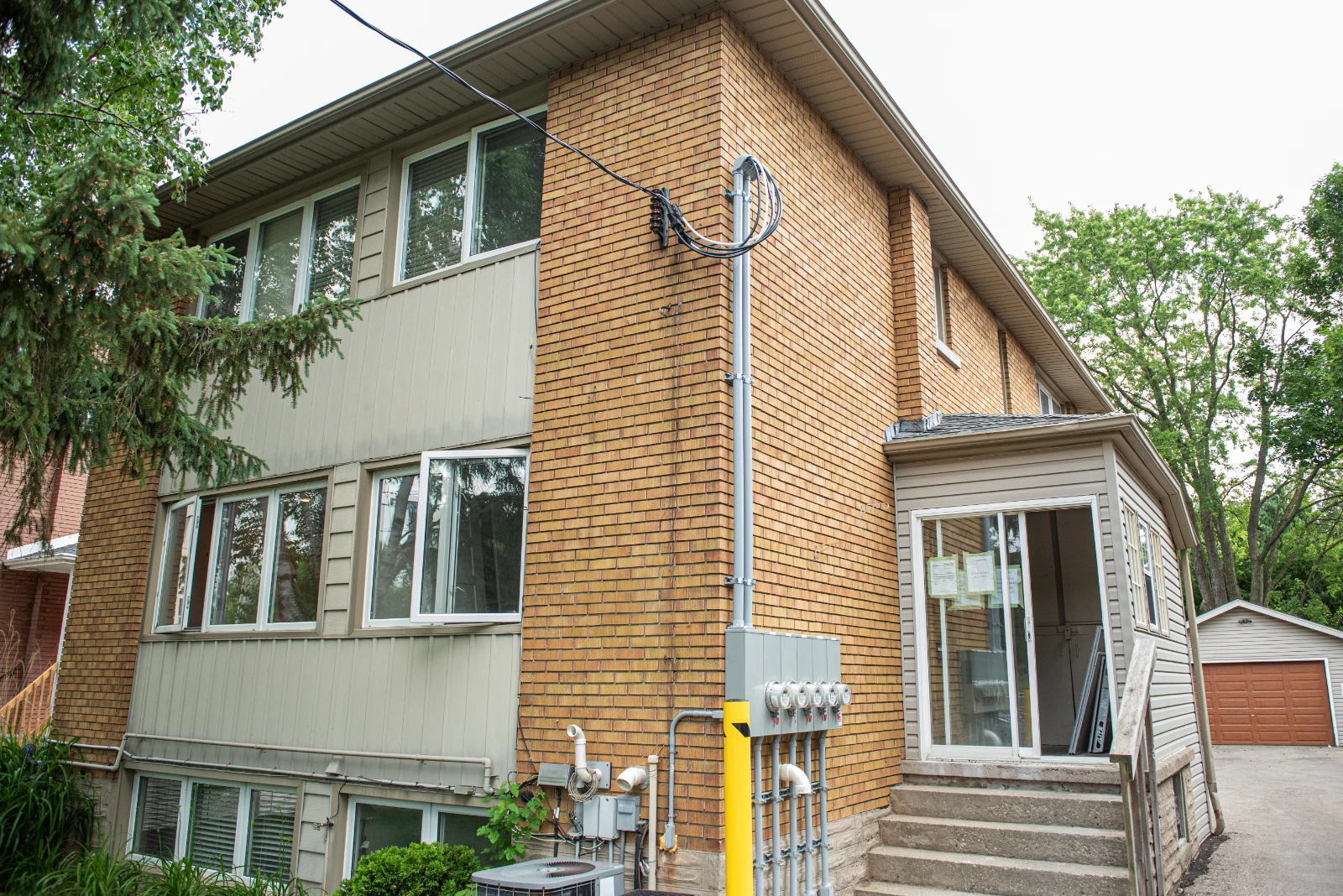 duplex house