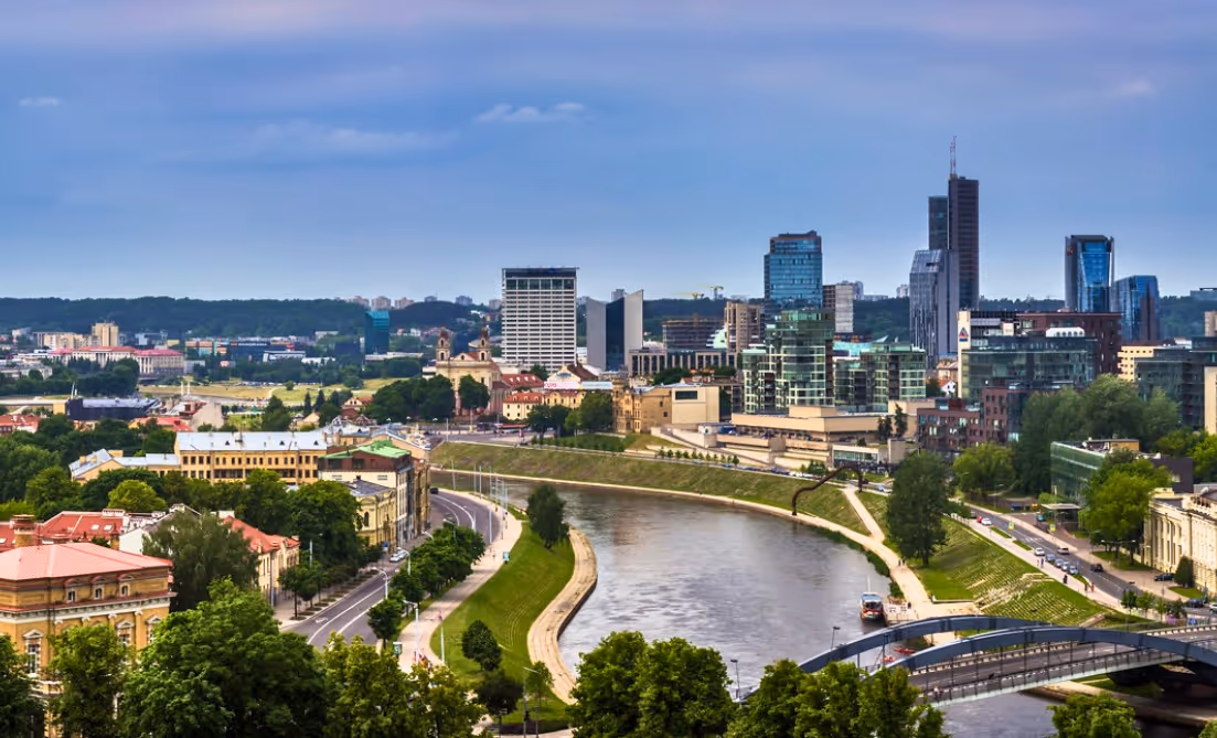 CIM and Caverion partner on first PEAK Platform deployments in Lithuania