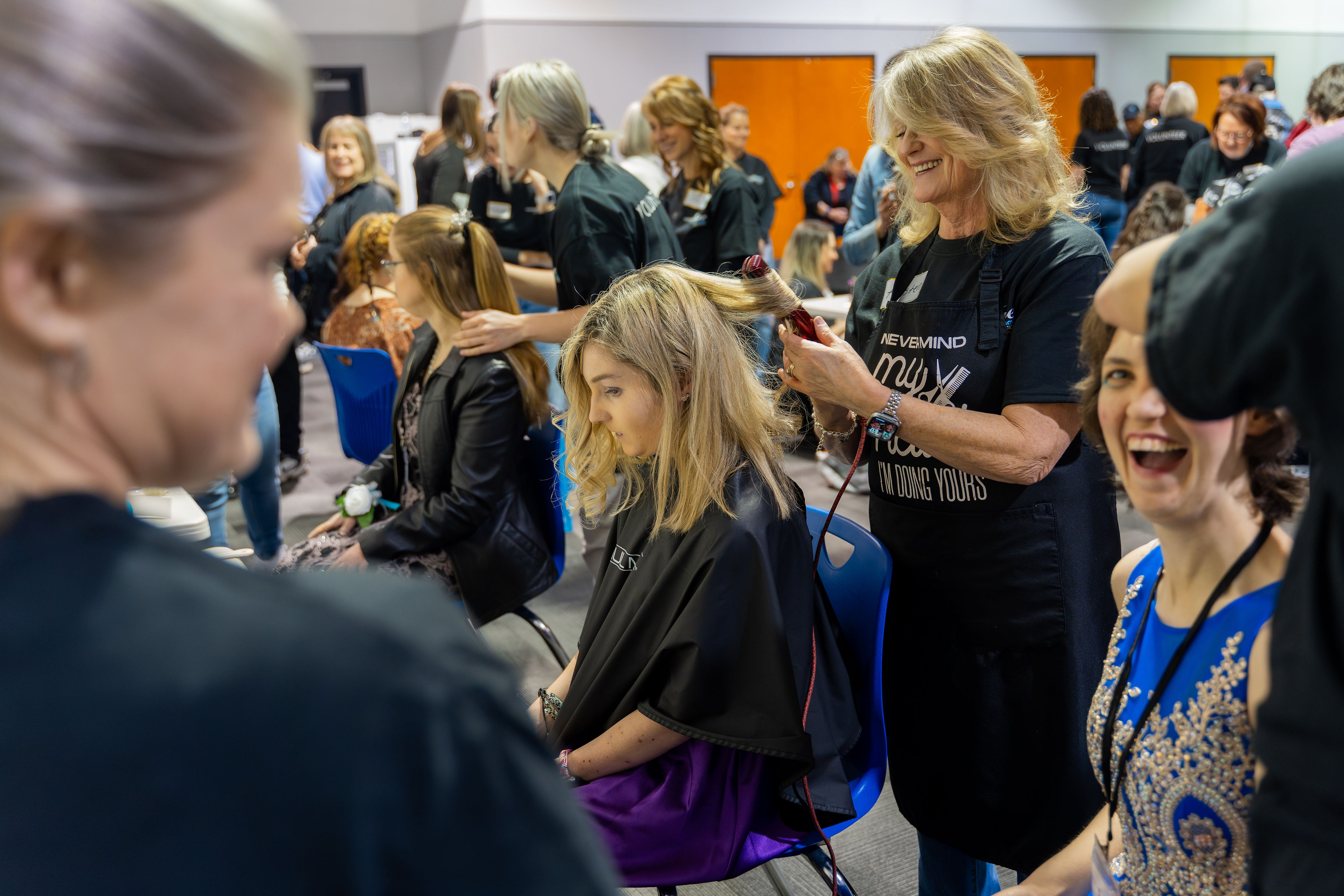 Volunteer easter Sunday