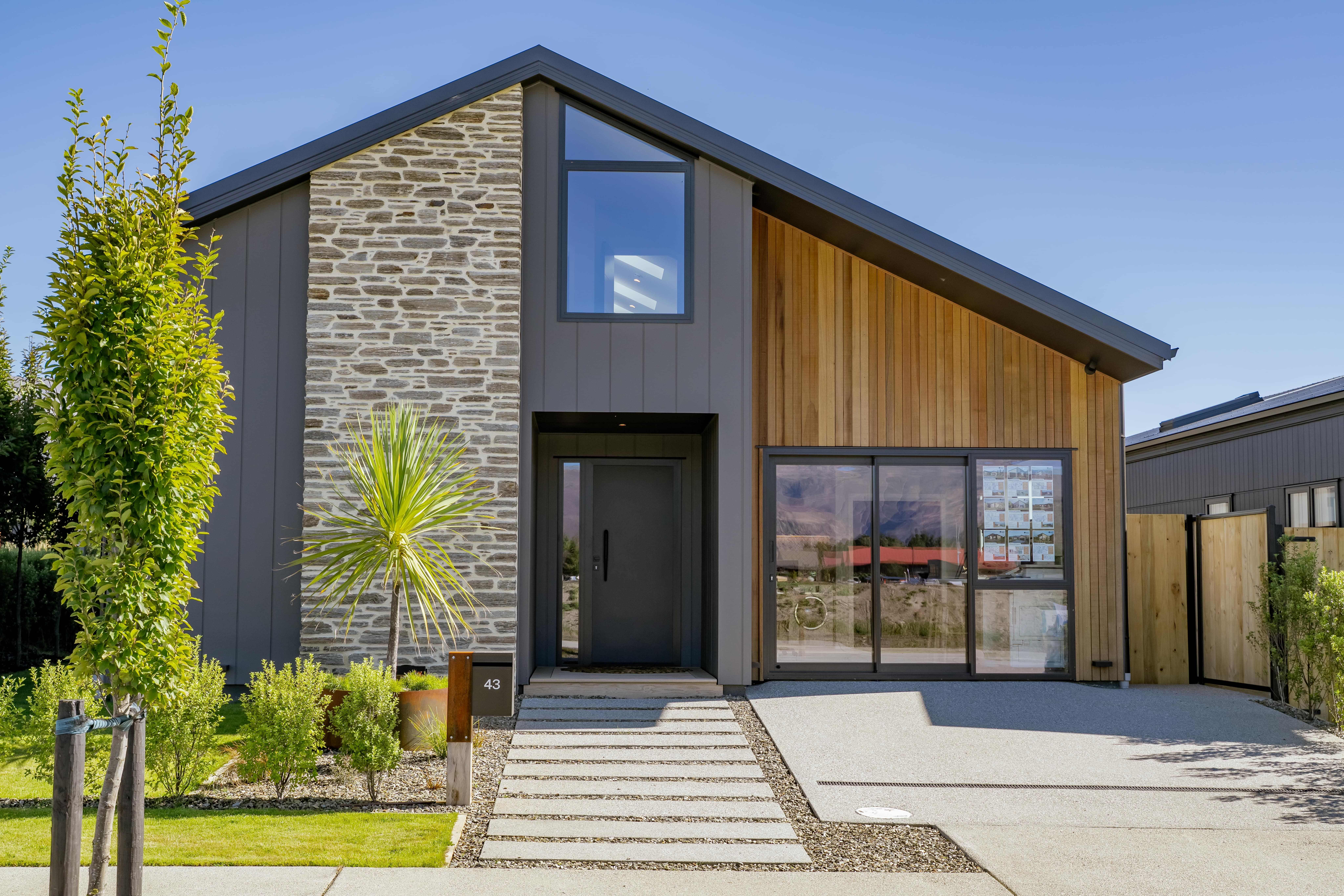 Investors Dream - Showhome Opportunity