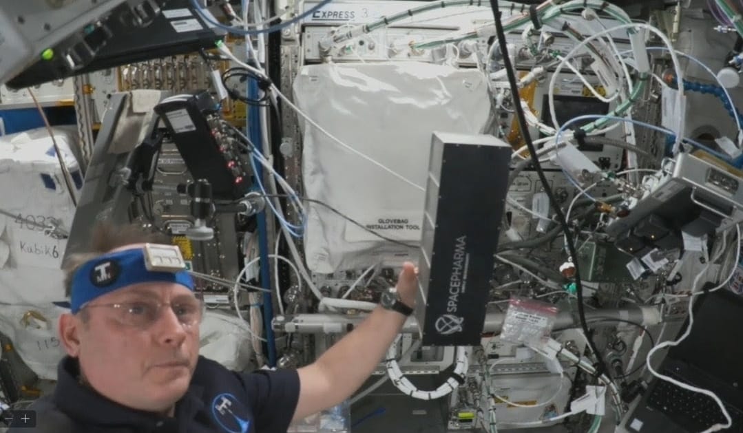 SpacePharma Advanced (SPAd) lab abourd the ISS
