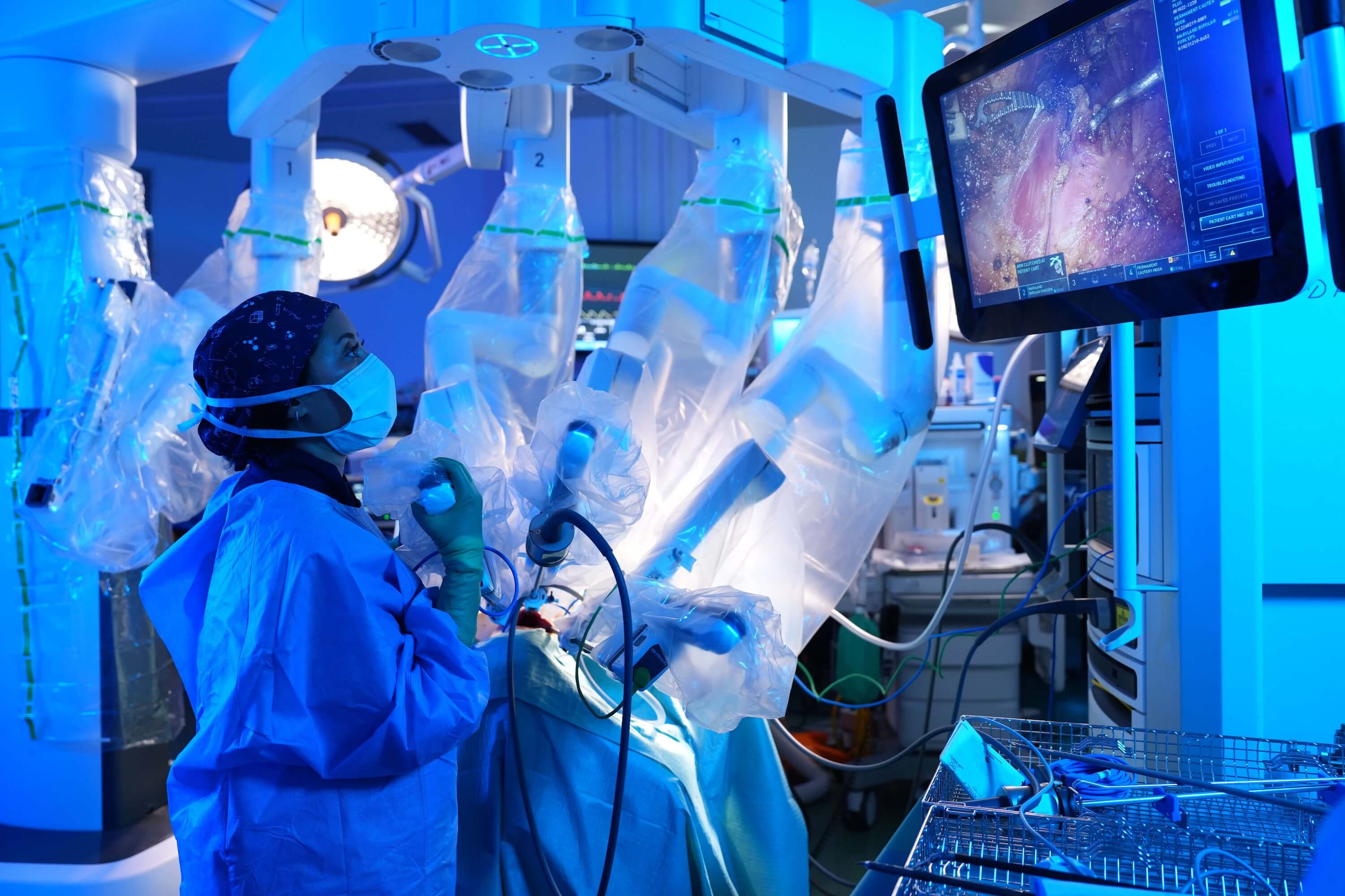 DSFH - Jeddah Successfully Performs Four Robotic Transoral Thyroidectomies — a First in Saudi Arabia