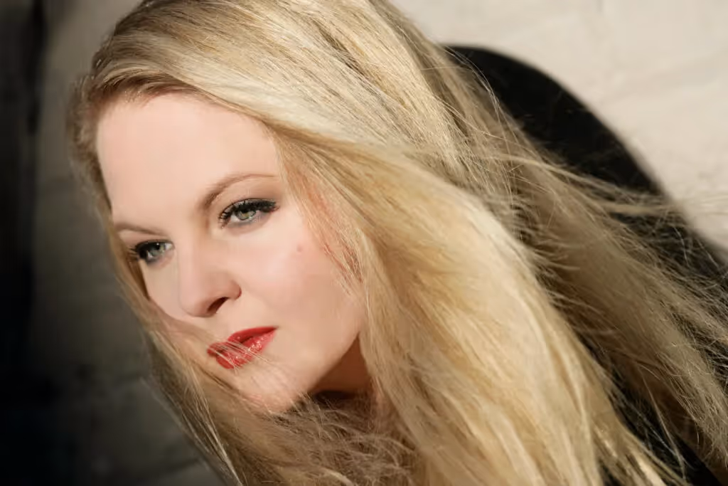 Interview: Mezzo-soprano Elizabeth DeShong in recital by Vocal Arts DC