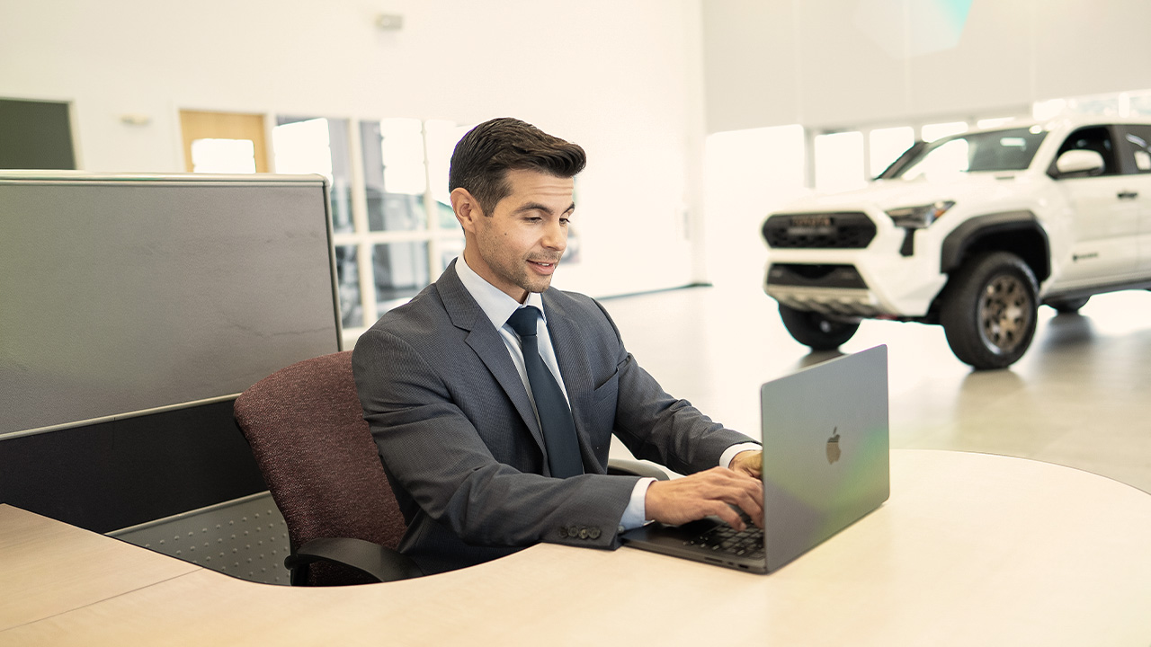 How Do Online Pre-Qualification Tools Help Car Dealerships Sell More Cars?
