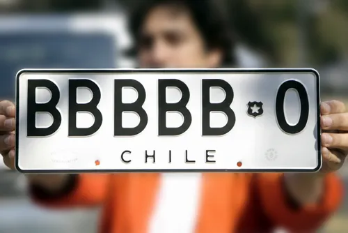 Nuevas patentes para vehículos en Chile