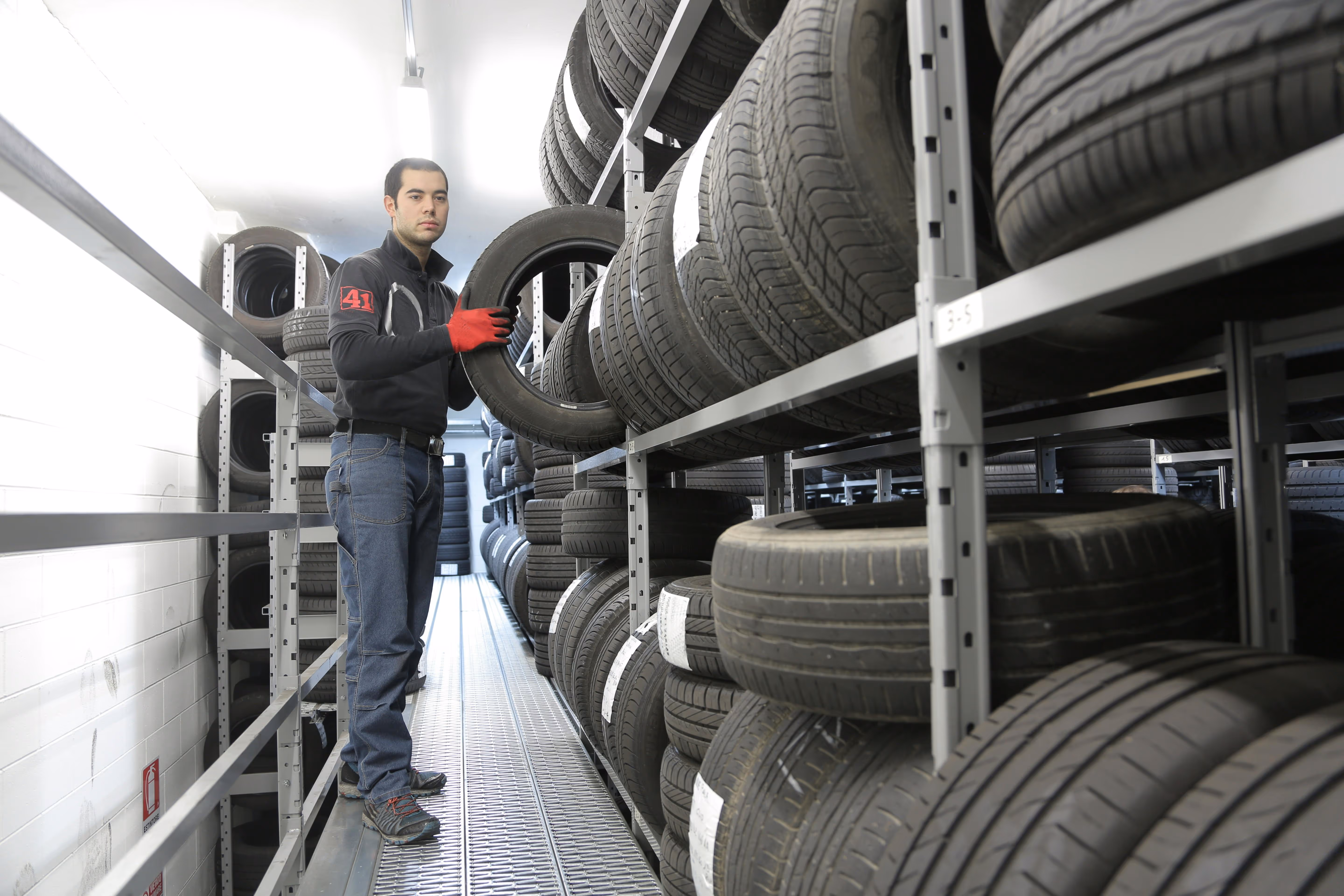 All-Season vs Winter Tires: The Complete Comparison Guide