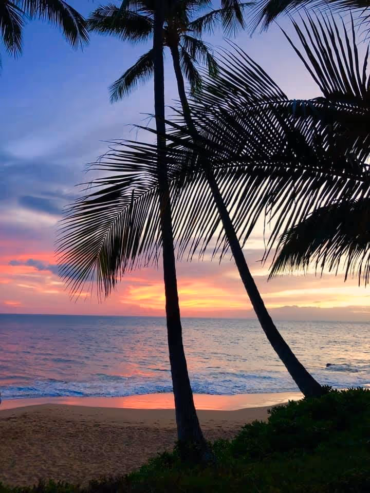 Sunset Kihei Maui Hawaii photo courtesy Silviu I.